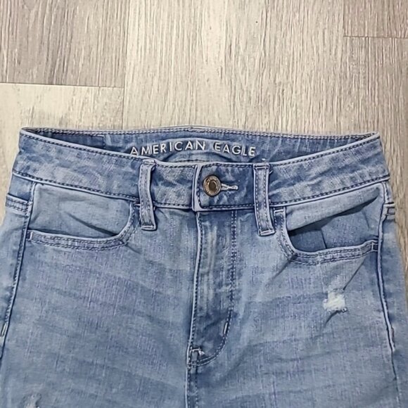 103. American Eagle Ripped Jeans - Picture 2 of 3